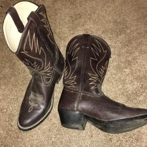 Connie colt western boots size 6 (fit up to 8.5)